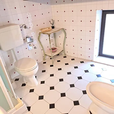 Mansarda Con Solarium Panoramico Su Centro Storico Di Vicino Alle Famose Terme Della Val D'orcia *